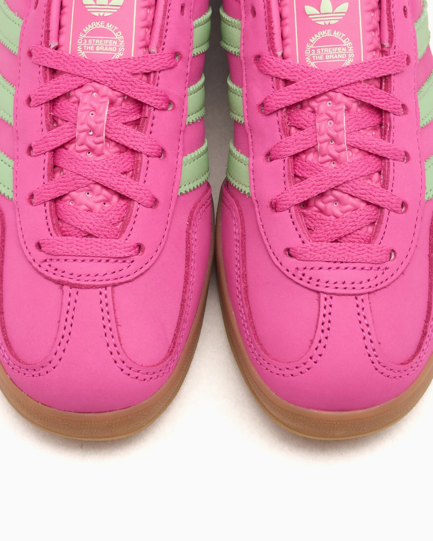 adidas Gazelle Indoor Semi-lucide Fuchsia Semi-vert Spark Coral (Femme)