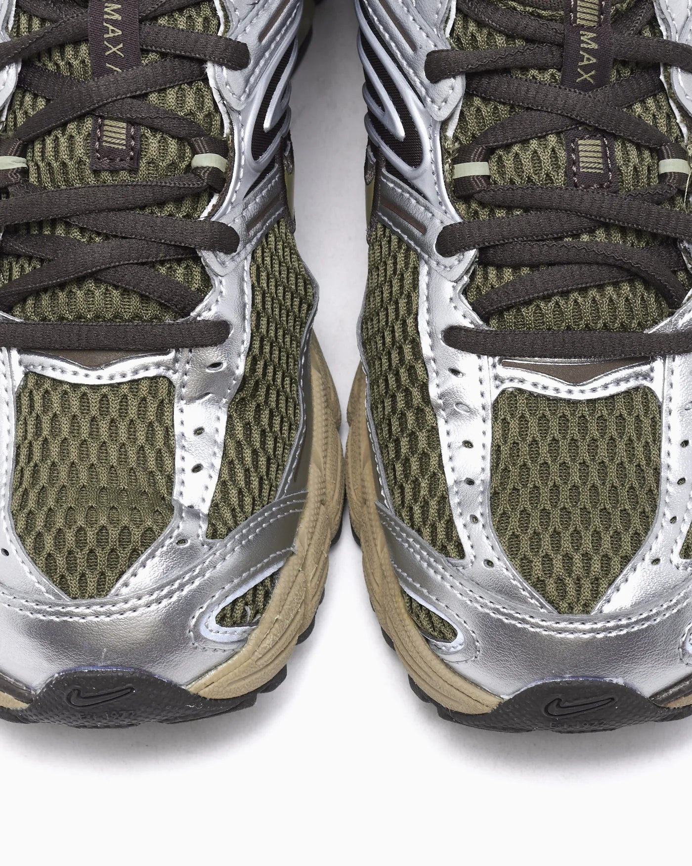 Nike Air Max Moto 2K pour femme