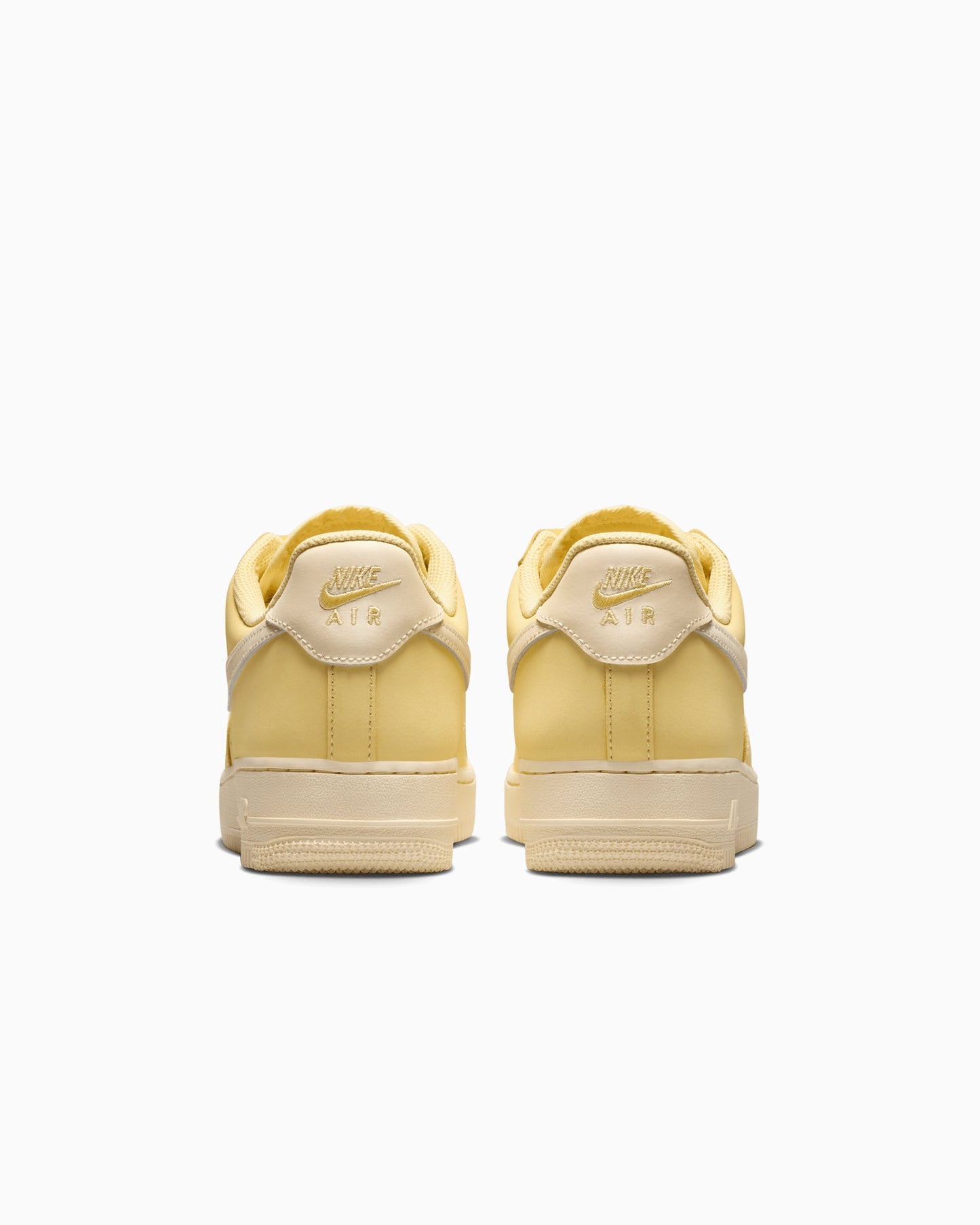 Nike Air Force 1 Low Rétro Premium lacets en ruban jaune clair (Femmes)