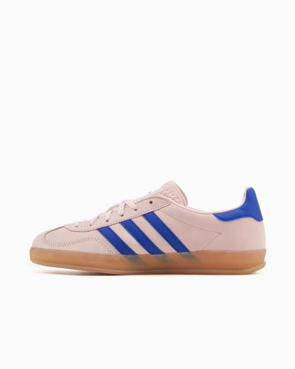 adidas Originals Gazelle Indoor pour femme Rose clair et bleu lucide