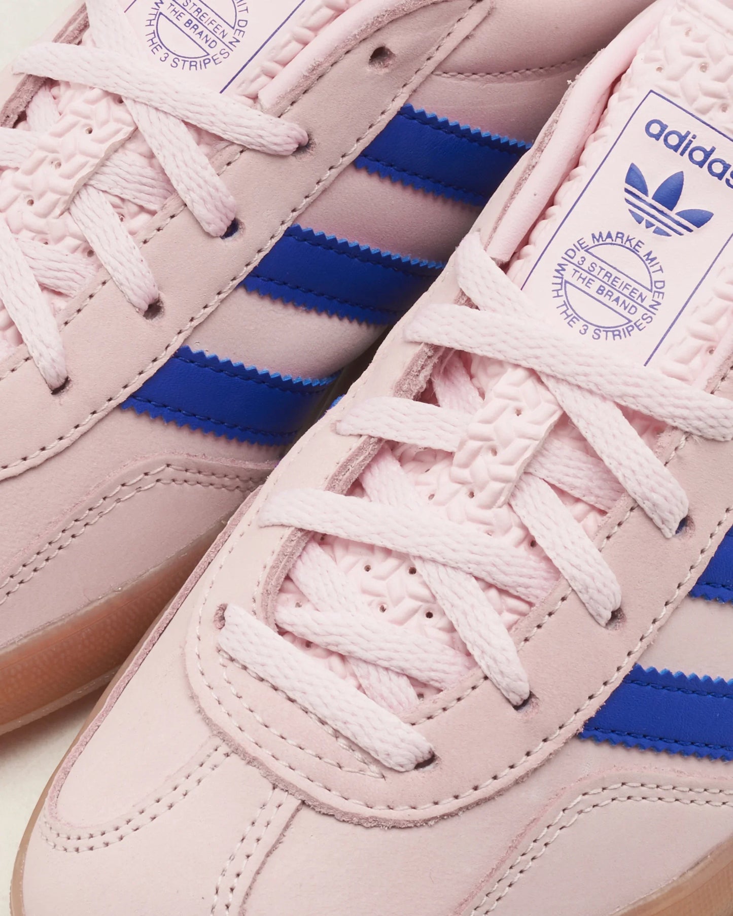 adidas Originals Gazelle Indoor pour femme Rose clair et bleu lucide