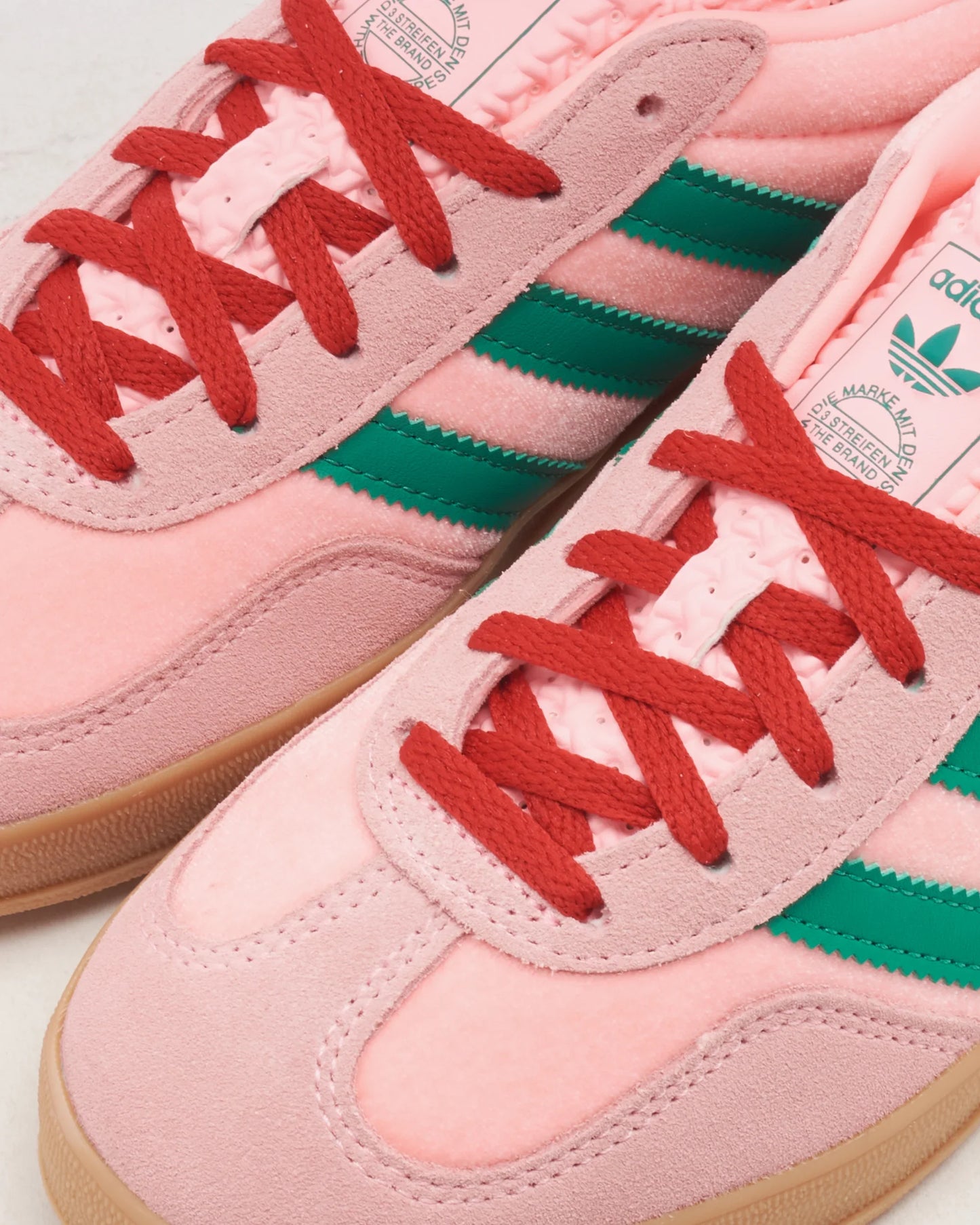 adidas Originals Gazelle Indoor Velours Rose pour femme