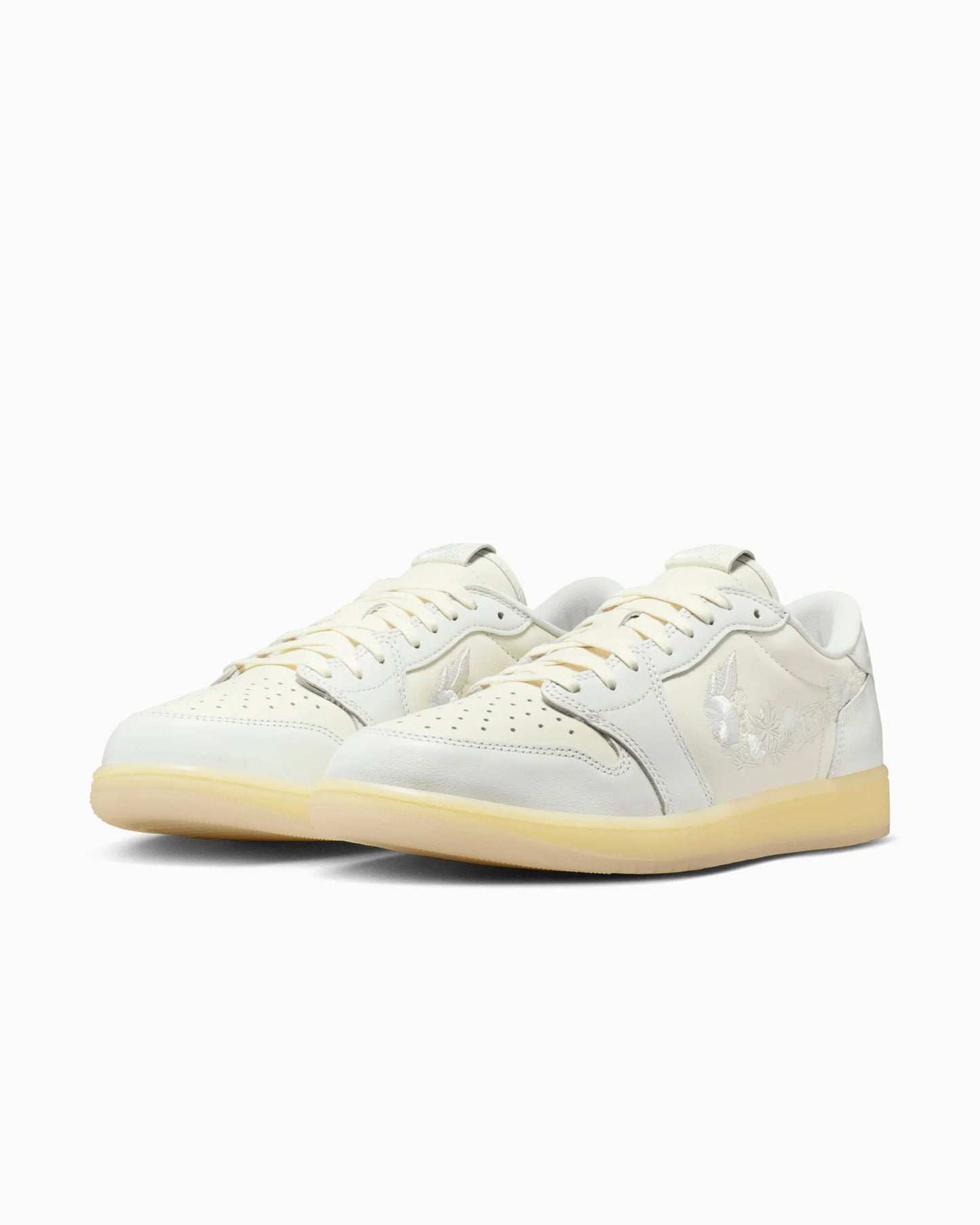 Air Jordan 1 Retro Low OG Swoosh fleuri