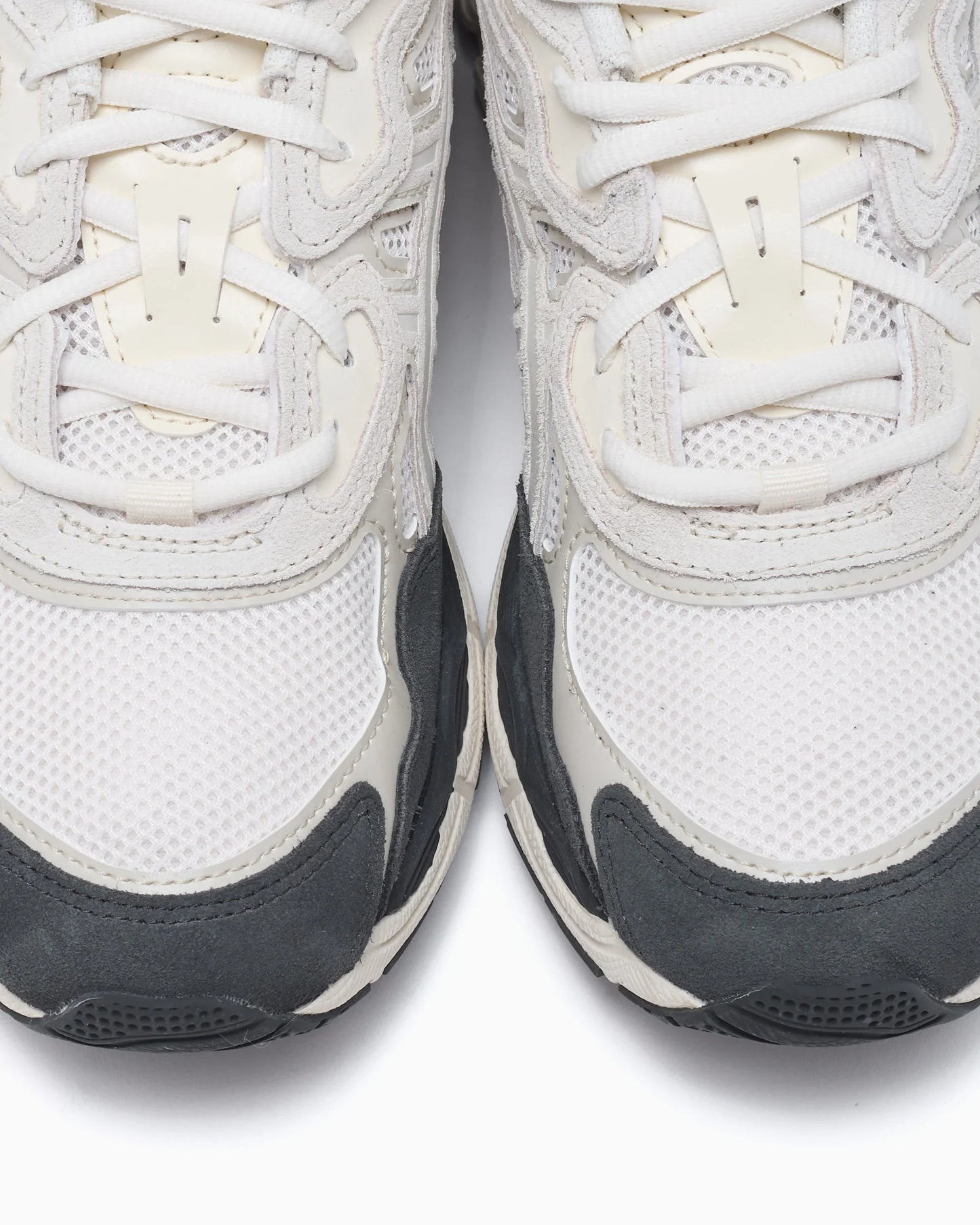 ASICS Gel-NYC Blanc et Gris fumé