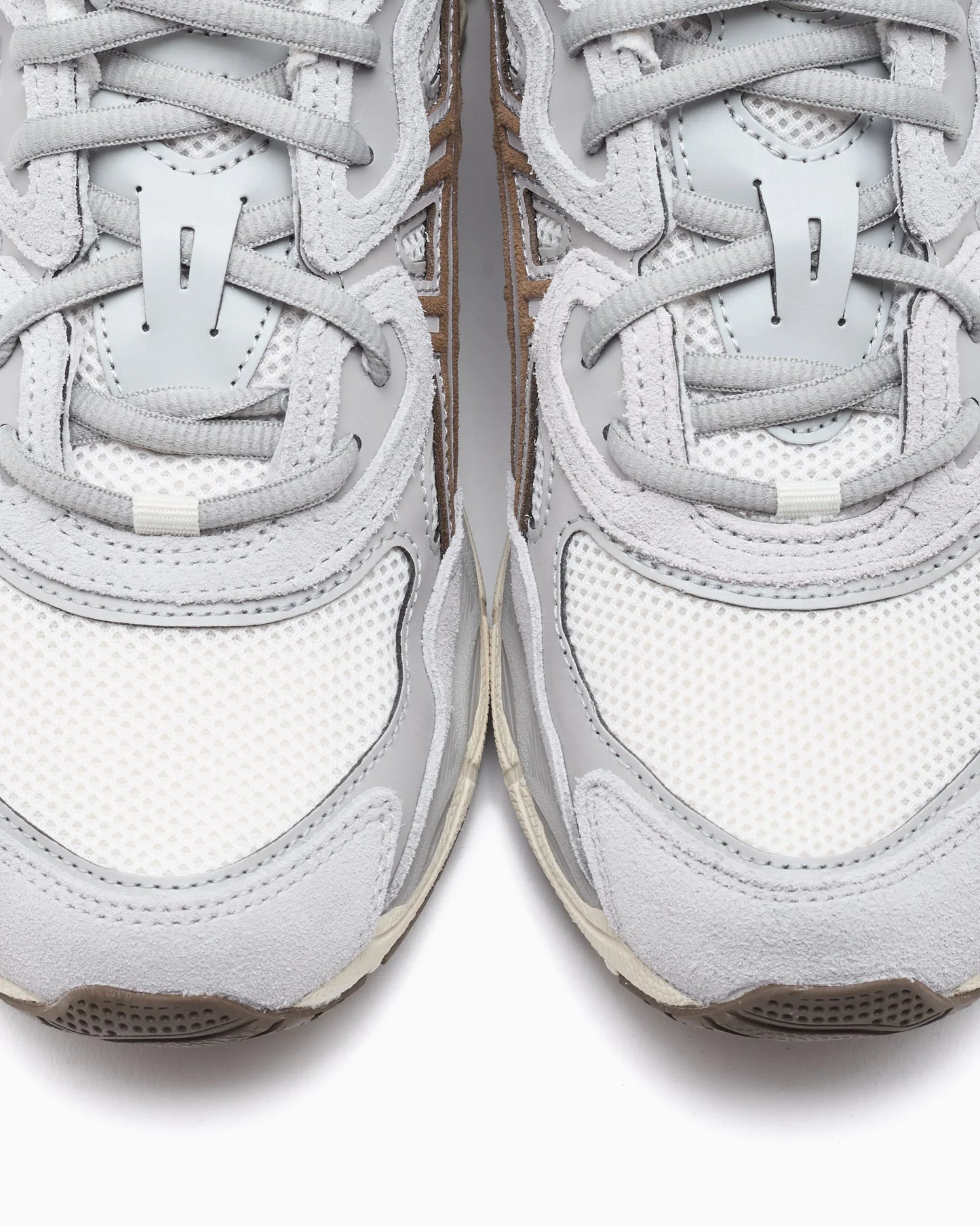 ASICS Gel-NYC crème, gris ciment et brun