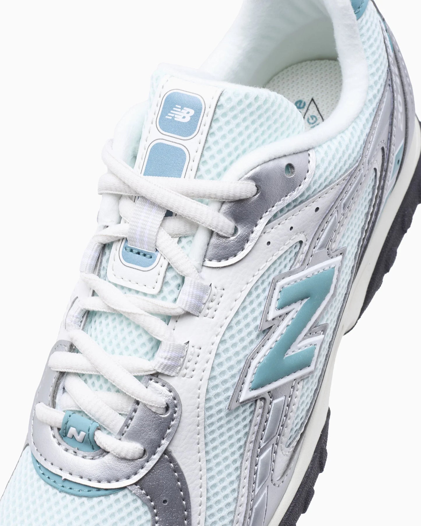 New Balance U204L argent métallique clair