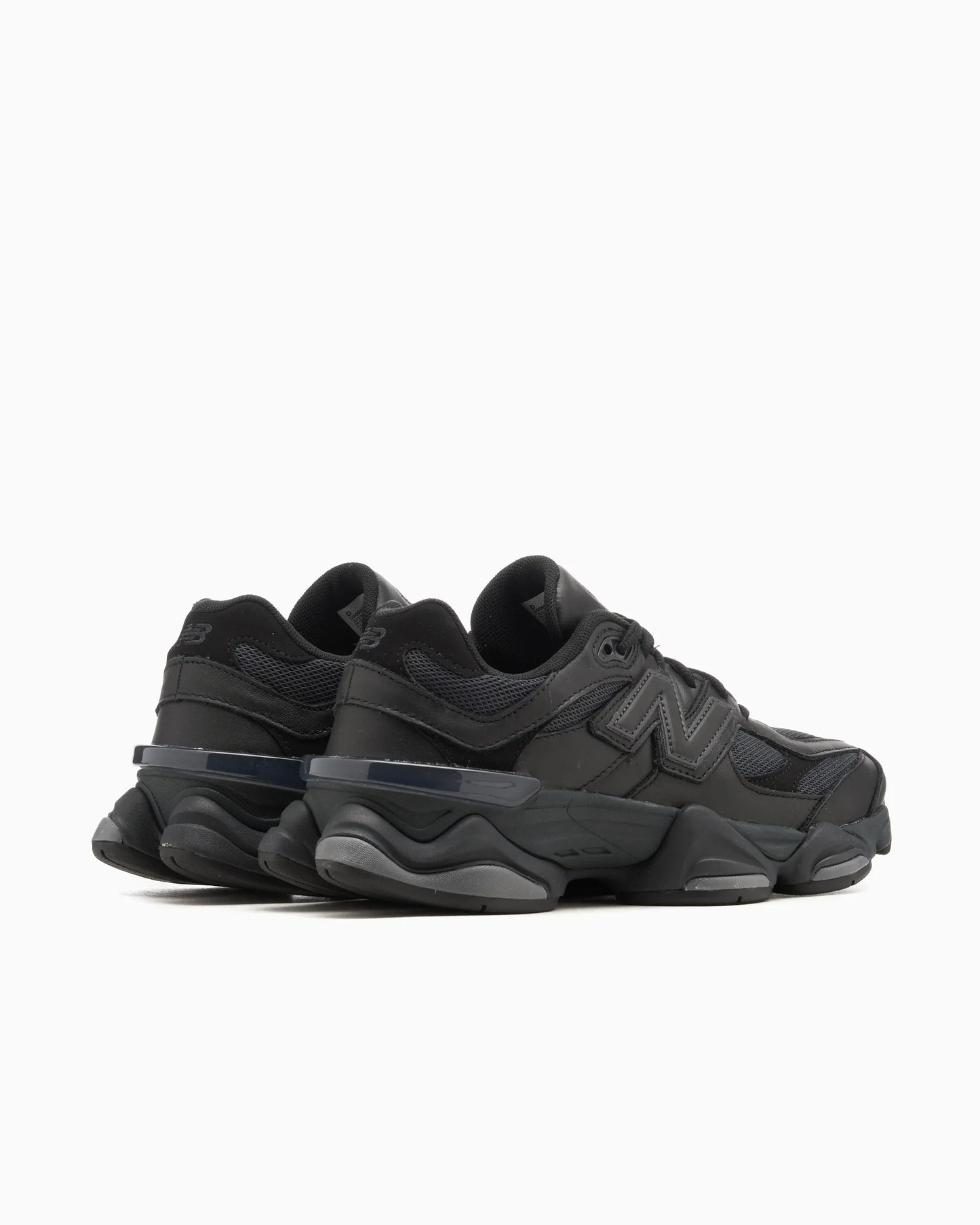 New Balance U9060 Cuir Noir Intégral