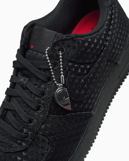 Nike Air Force 1 Retro « Saint-Valentin »