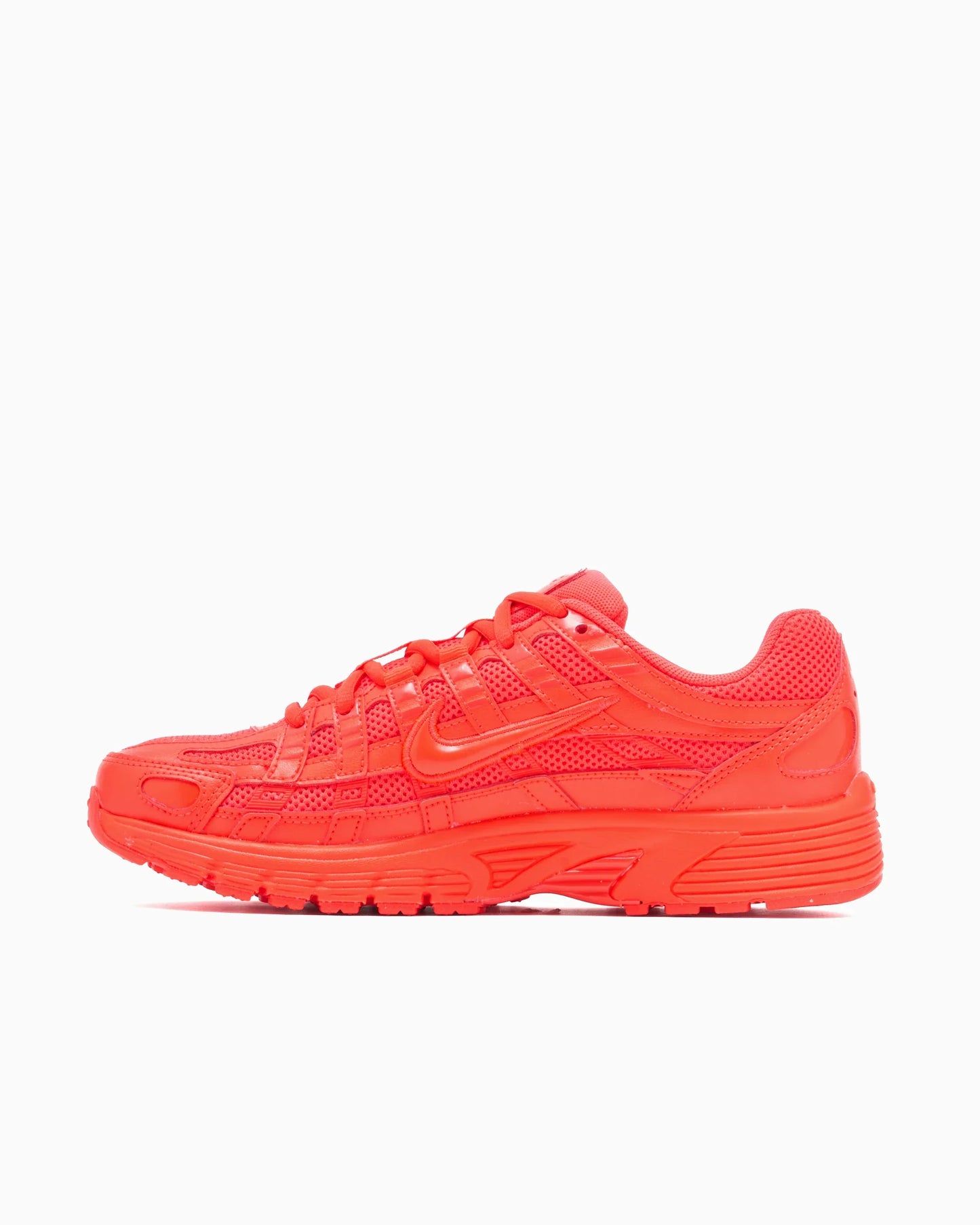 Nike Femme P-6000 Cramoisi vif