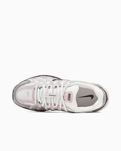 Nike P-6000 pour femmes Argent Bourgogne Prune Craie