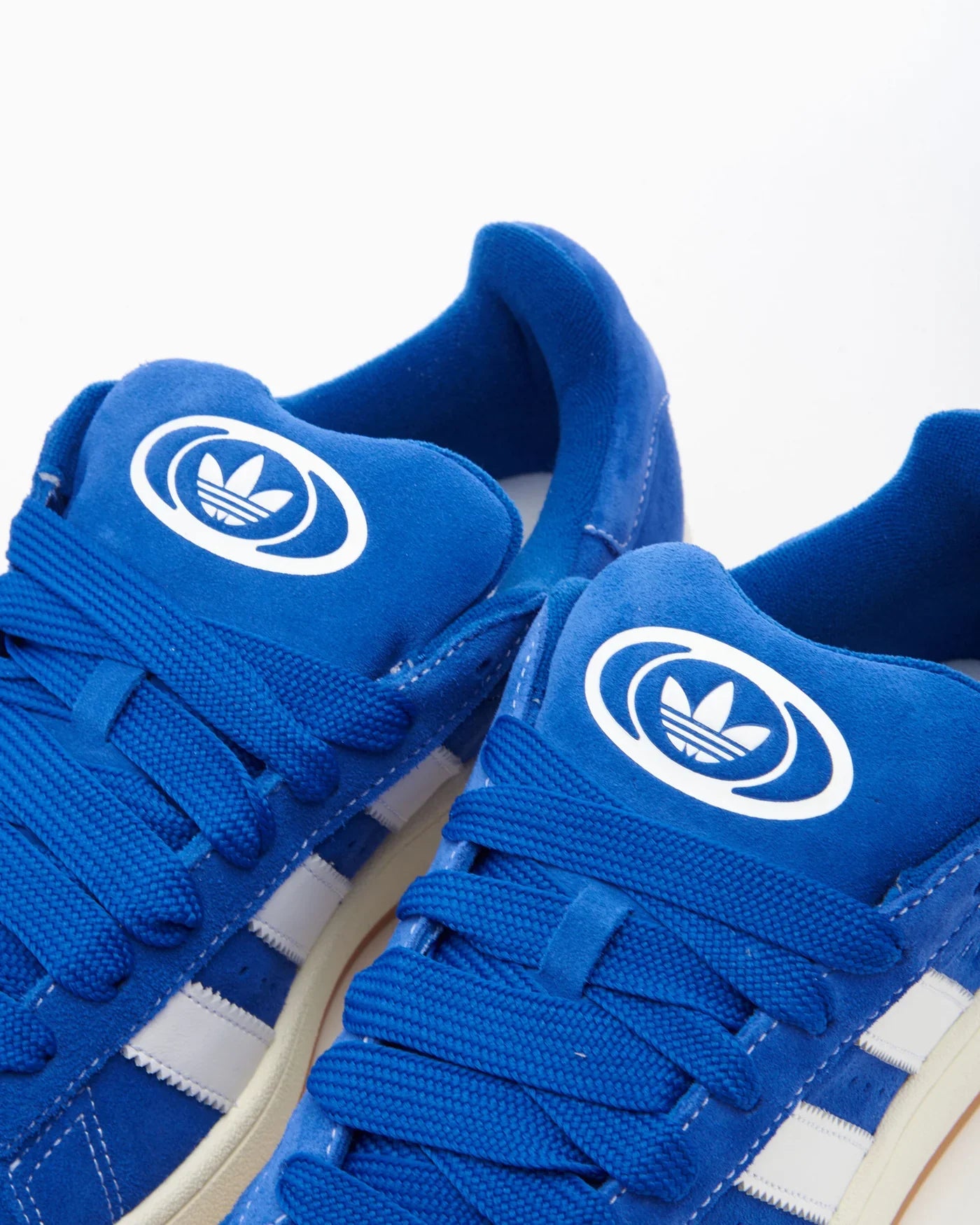 Adidas Campus 00s Semi-lucide bleu nuage blanc