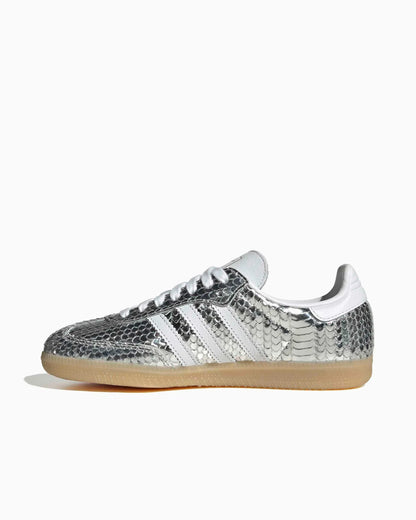 adidas Samba en cuir patent peau de serpent argent métallisé (Femme)