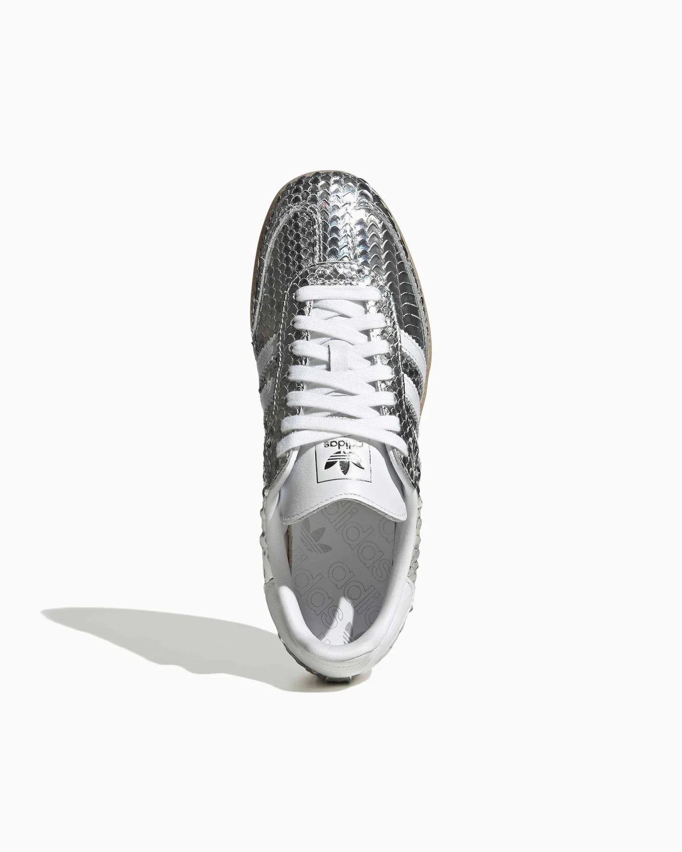 adidas Samba en cuir patent peau de serpent argent métallisé (Femme)