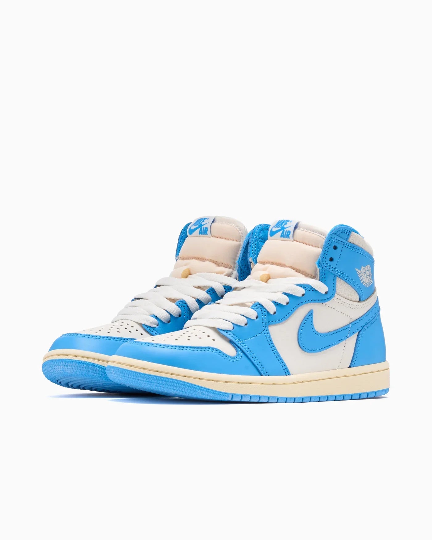 Air Jordan 1 Rétro High OG UNC Réimaginé