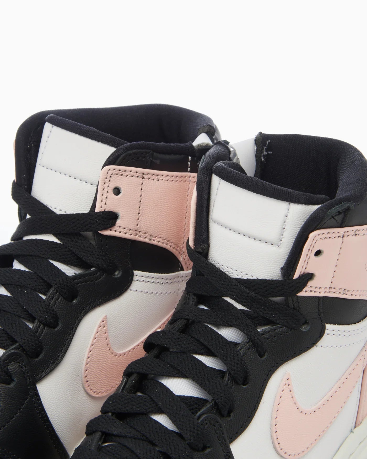 Jordan 1 Elevate High Noir Atmosphère