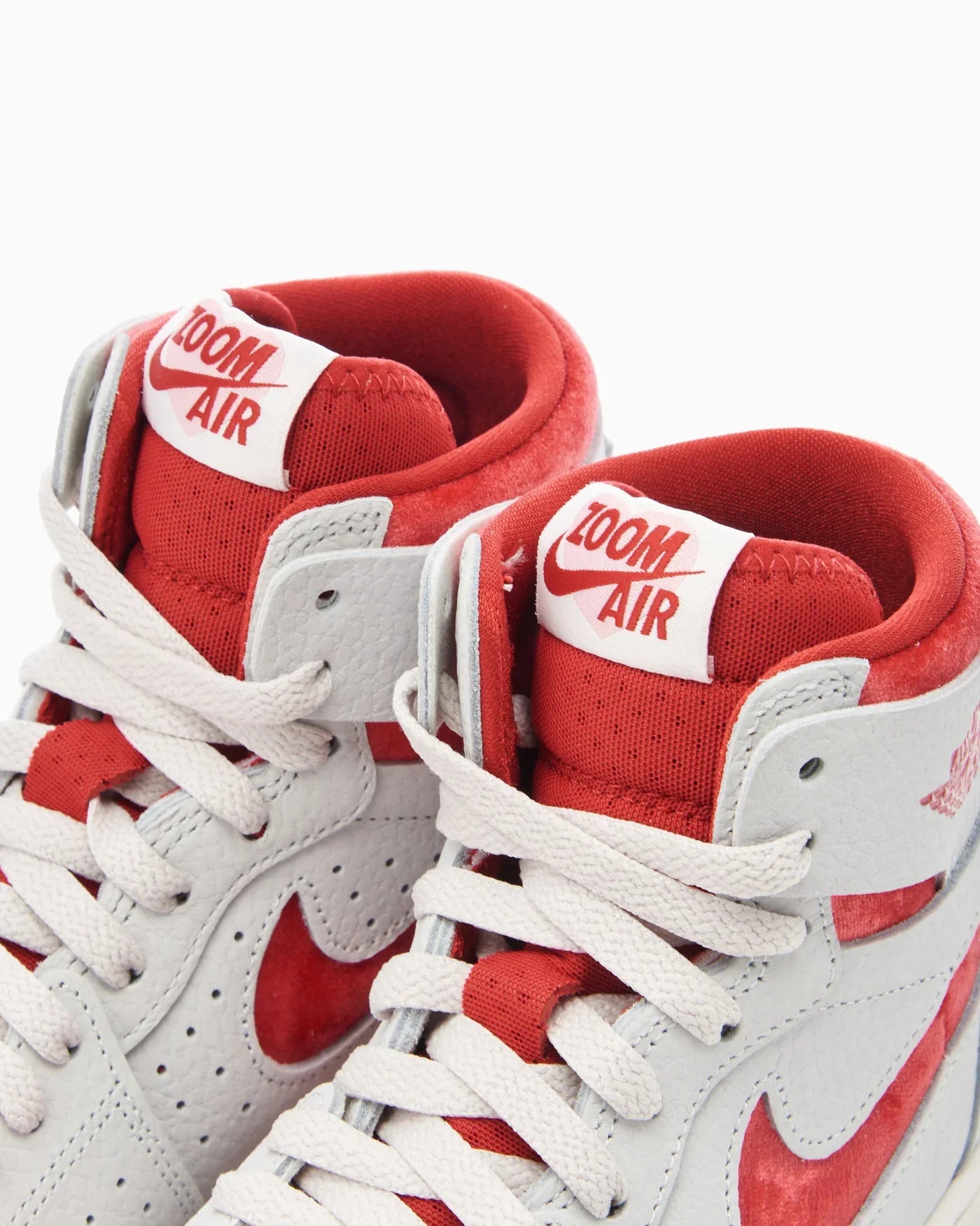Jordan 1 High Zoom Air CMFT 2 Saint-Valentin (2023) (Femme)