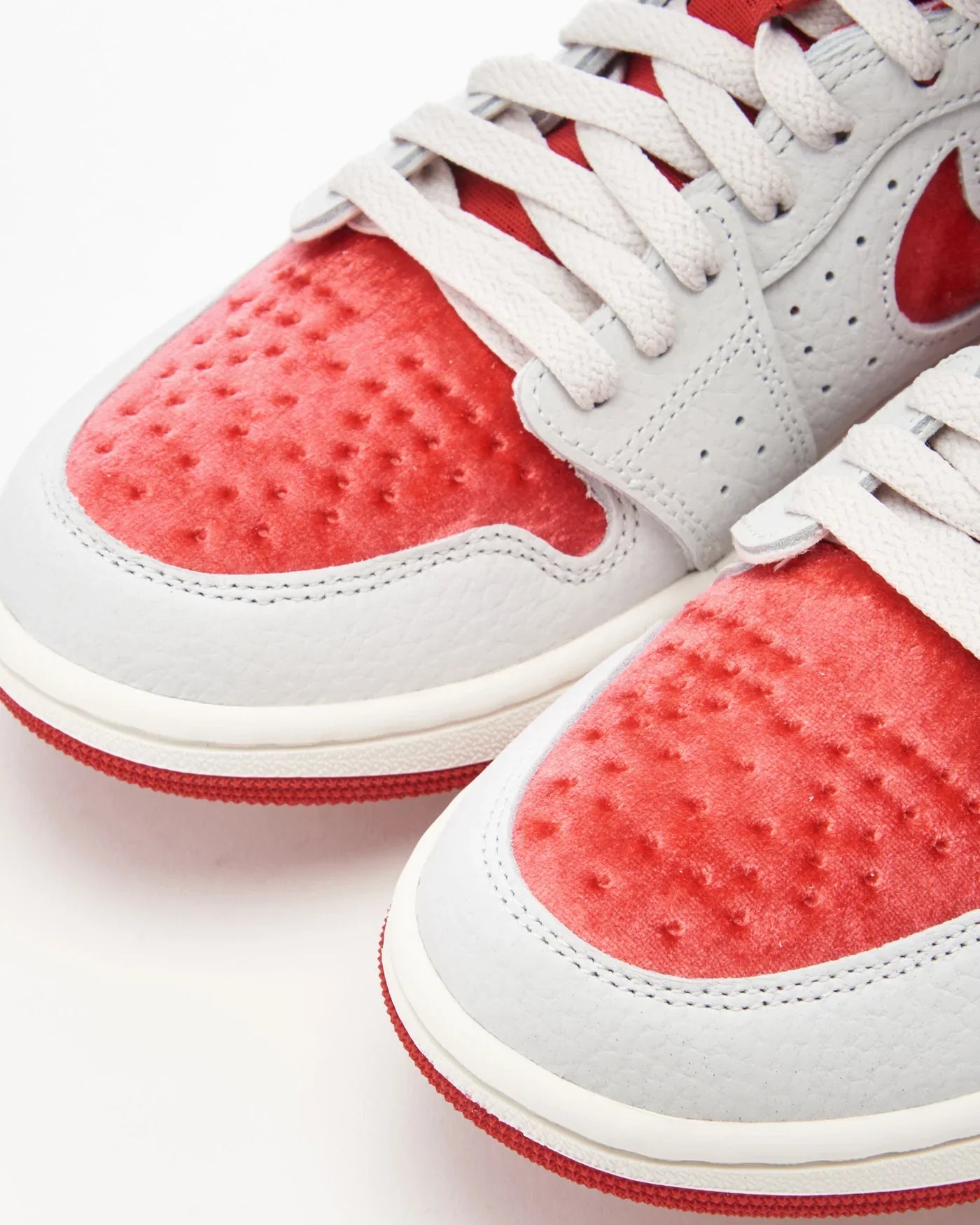Jordan 1 High Zoom Air CMFT 2 Saint-Valentin (2023) (Femme)
