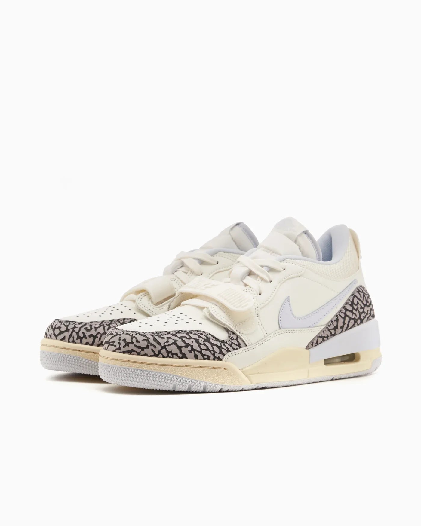 Jordan Legacy 312 Basse Sail Gris ciment Noir Gris football