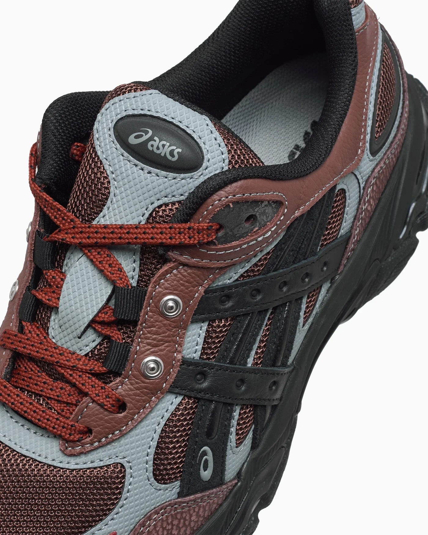 ASICS Gel-NYC 2.0 SSHS HAL STUDIOS Architecture du quotidien Acajou