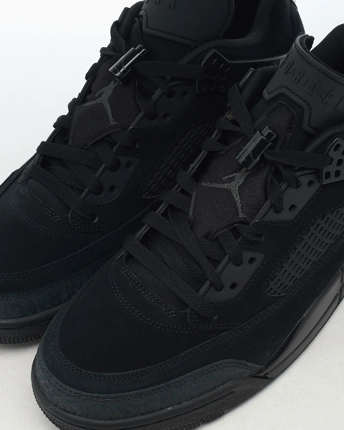Jordan Spizike Low Chat Noir