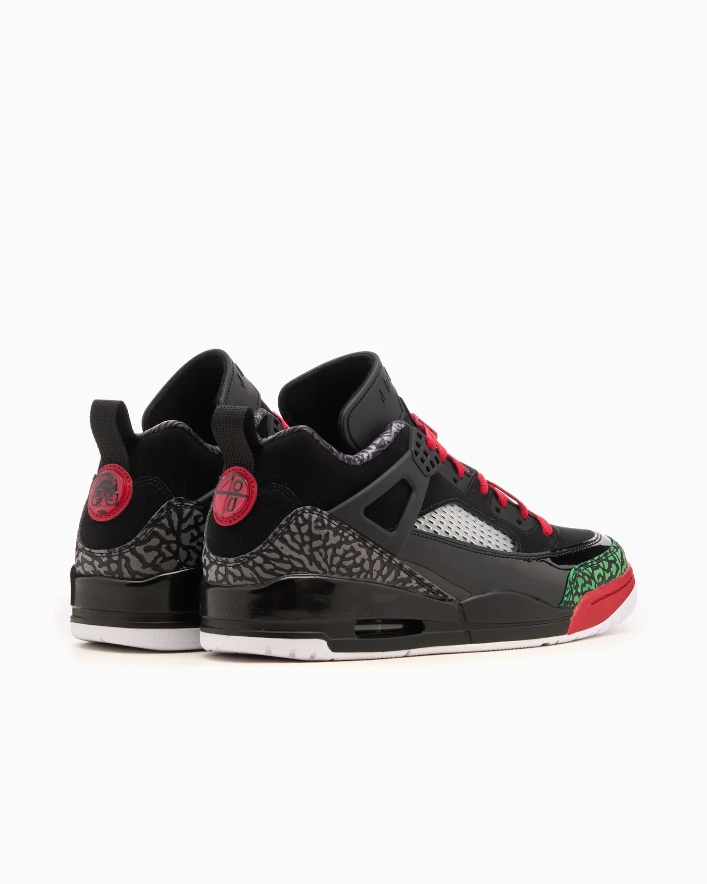 Jordan Spizike Low Noir Vert Classique Blanc Rouge Varsité