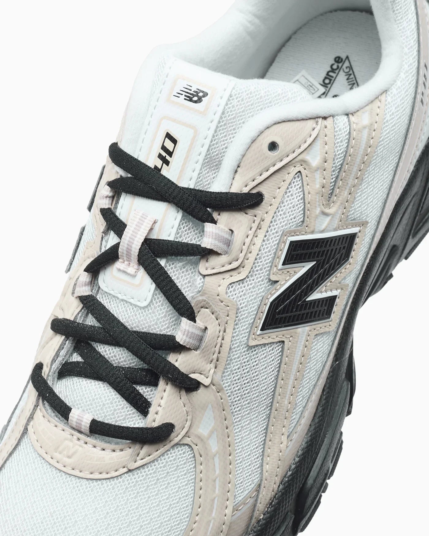 New Balance 740 Timberwolf Blanc