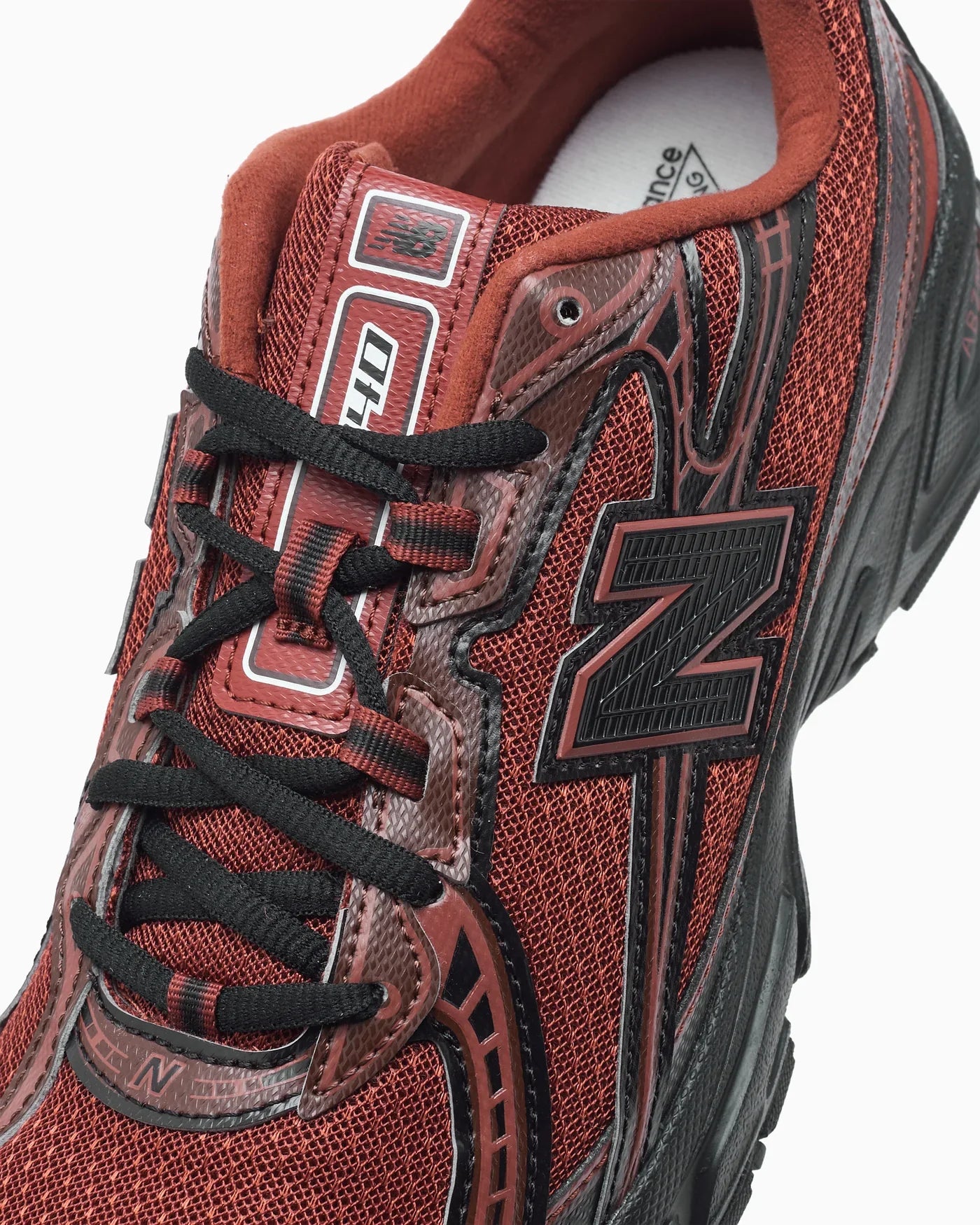 New Balance 740 Marron Relique Pumpernickel