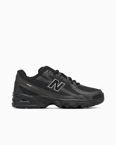 New Balance 740 Noir Argent Métallisé
