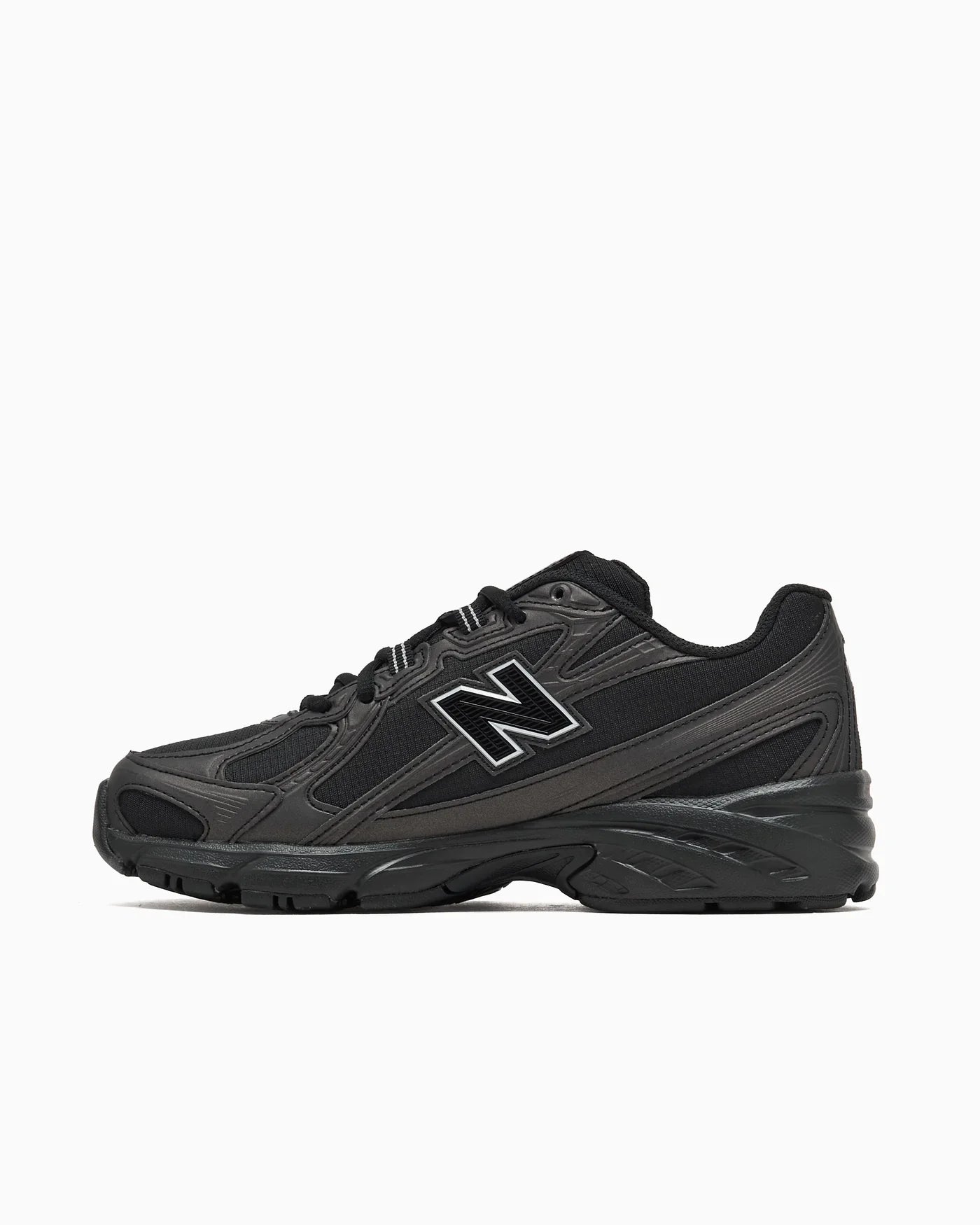 New Balance 740 Noir Argent Métallisé