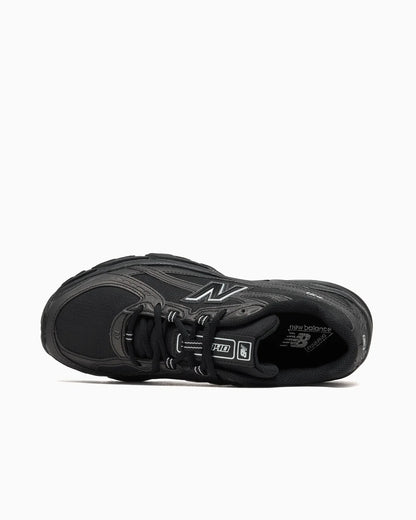New Balance 740 Noir Argent Métallisé
