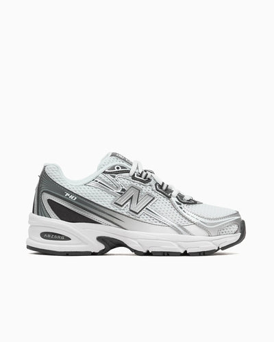 New Balance 740 Blanc Métallisé Argent Noir