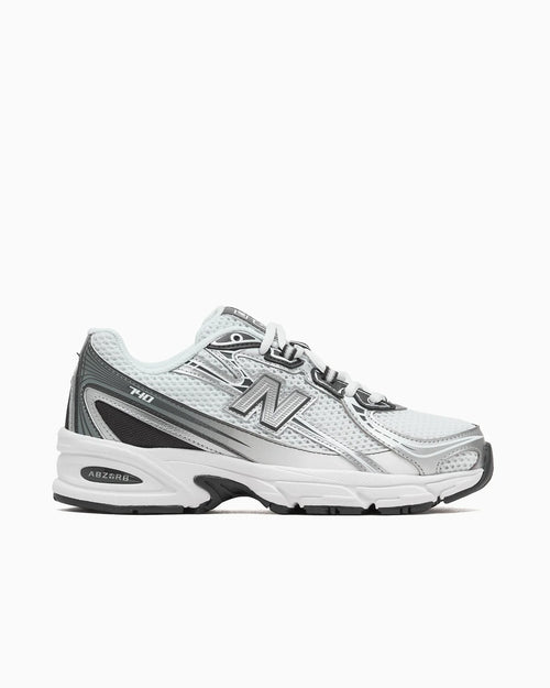 New Balance 740 Blanc Métallisé Argent Noir