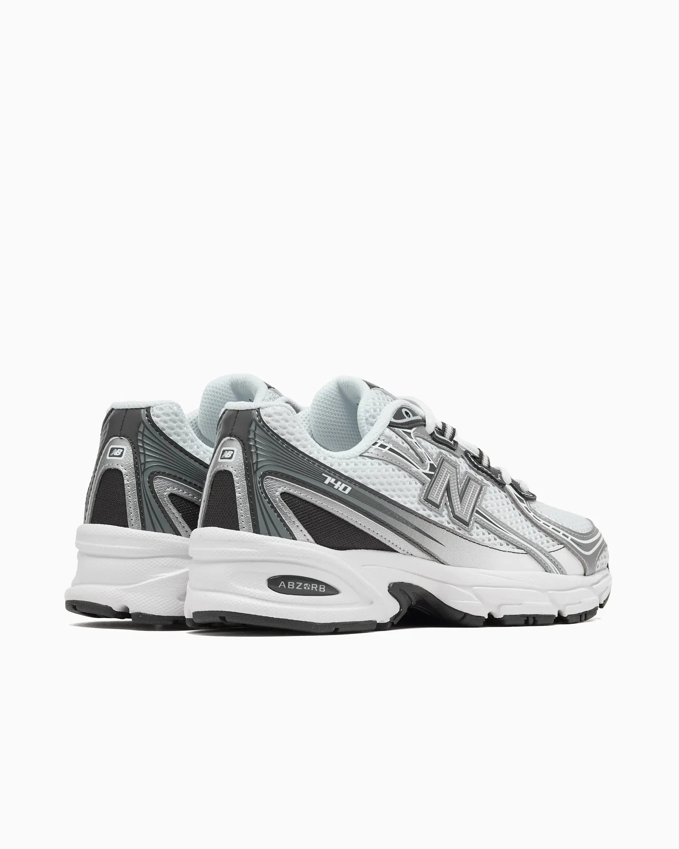 New Balance 740 Blanc Métallisé Argent Noir