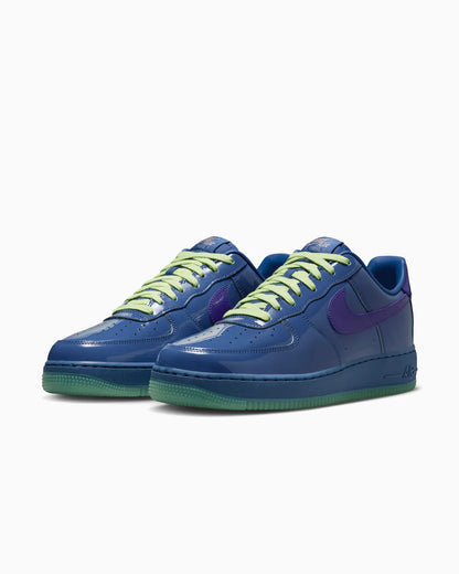 Nike Air Force 1 Low en cuir patent Mystic Navy Grape Ice
