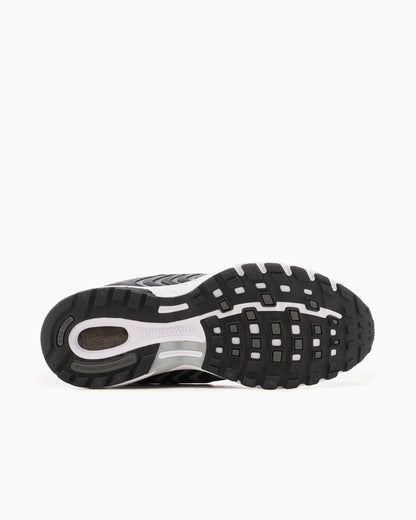 Nike Air Peg 2K5 Noir Gris Fer Métallisé Argenté