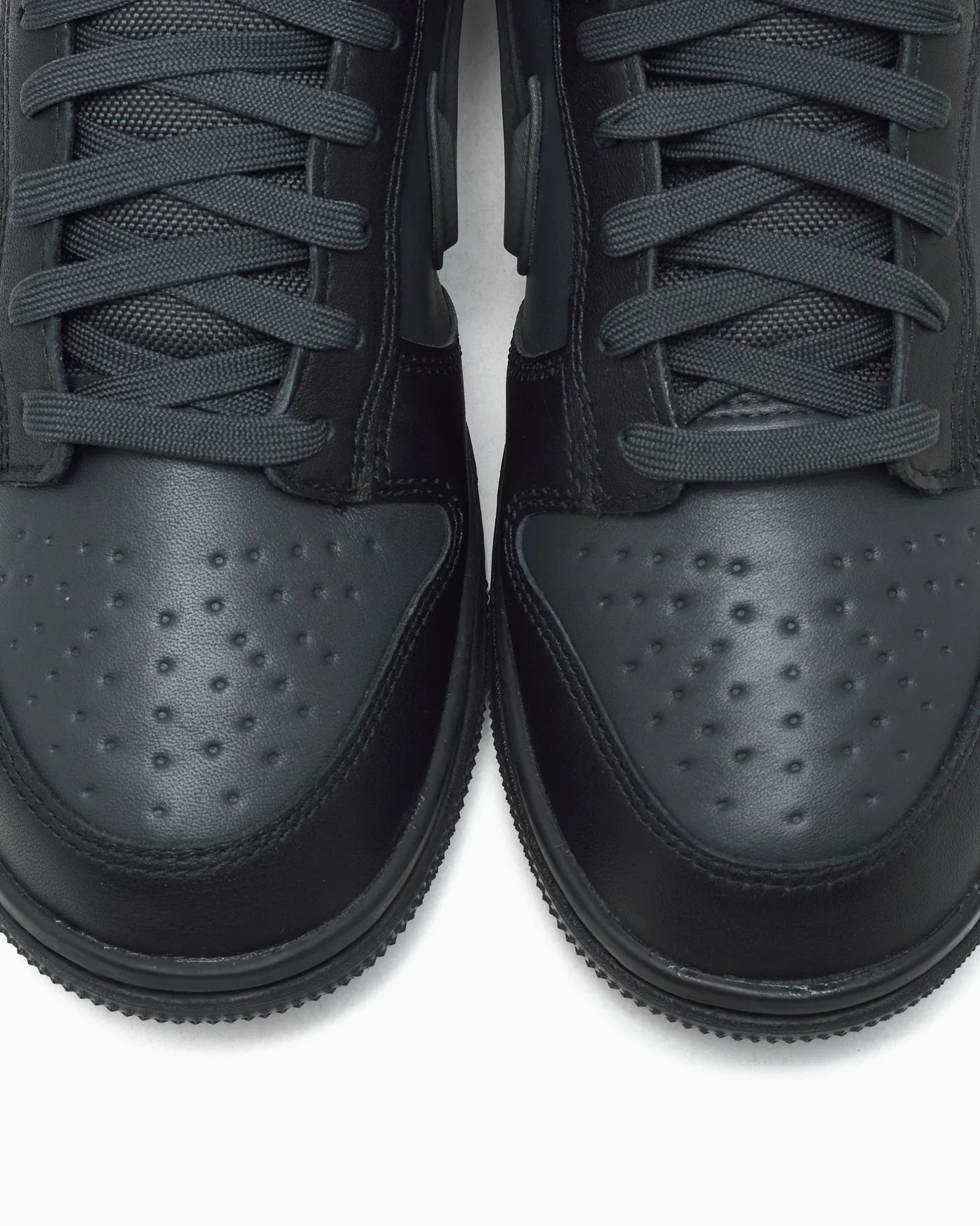 Nike Dunk Low Gore-Tex Noir Triple