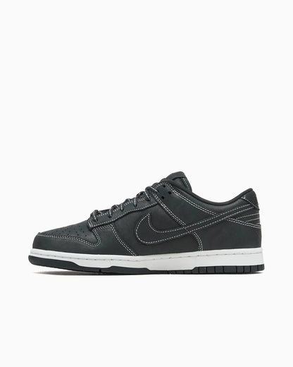 Nike Dunk Low Off Noir / Blanc Summit