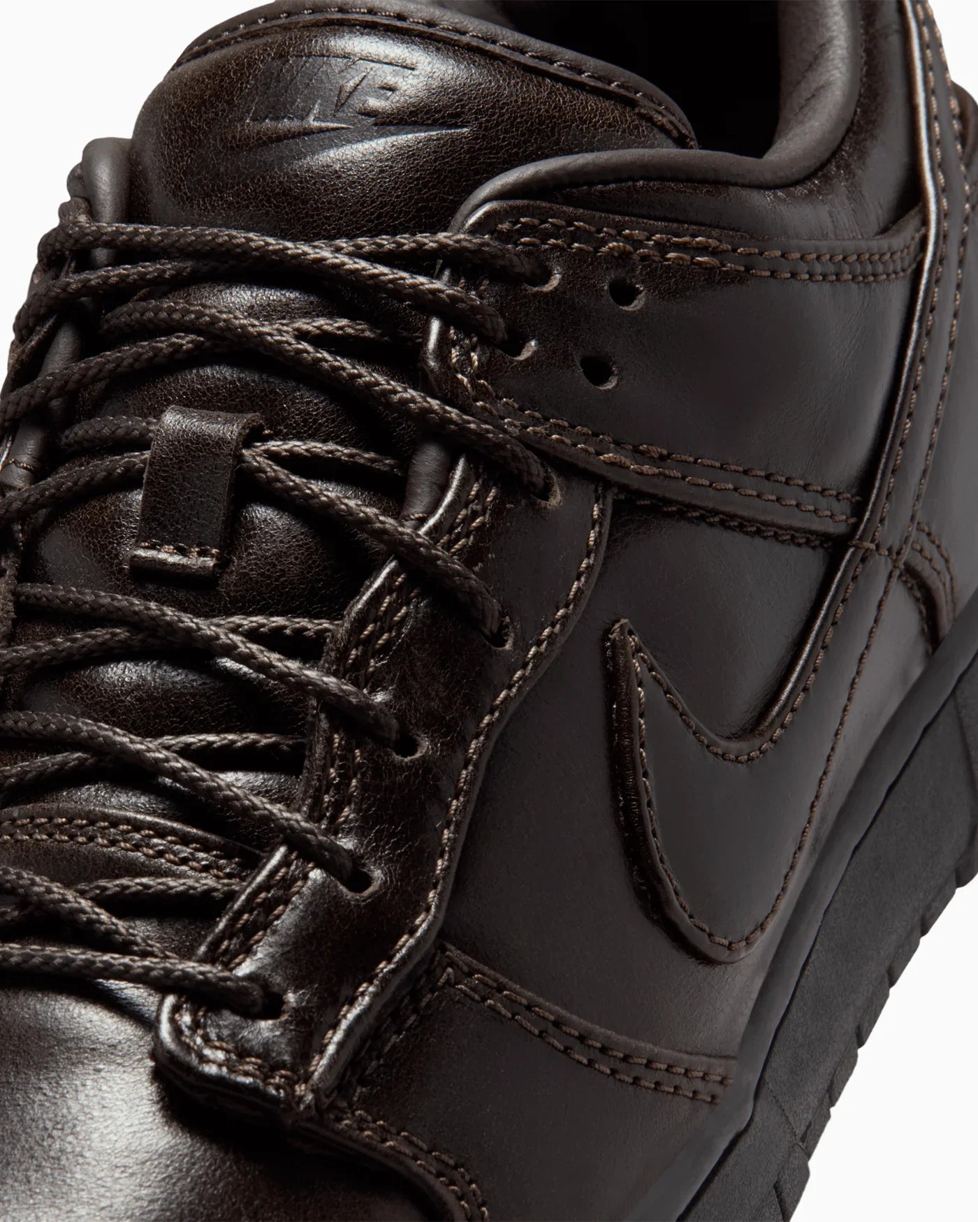 Nike Dunk Low Retro Premium Classique Marron et Noir