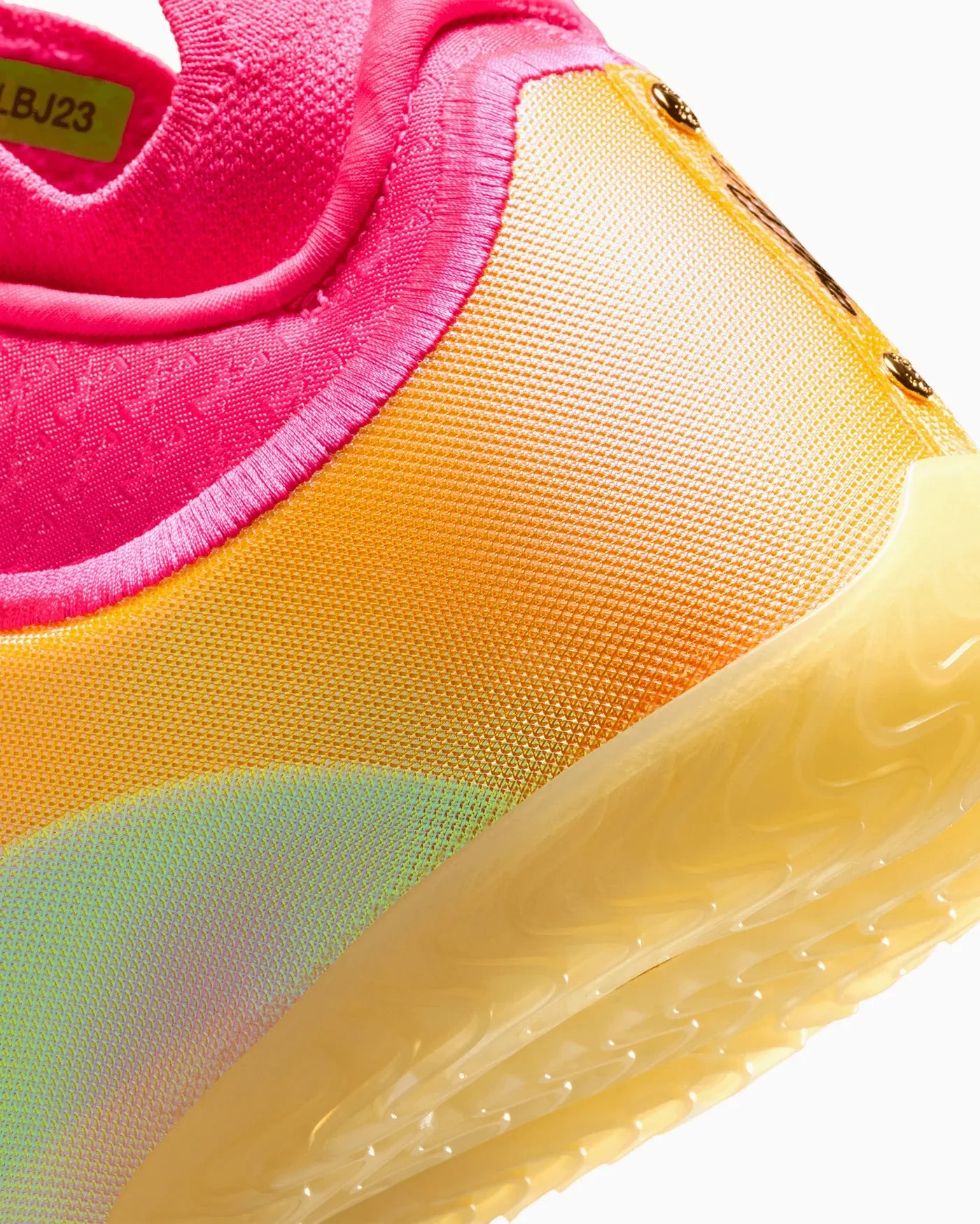 Nike LeBron 23 Élite Bonnes Intentions