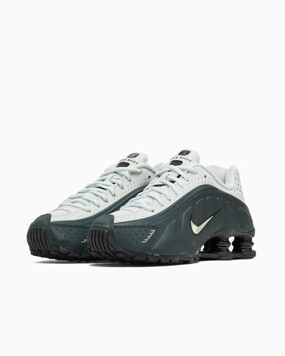 Nike Shox R4 Noir sapin