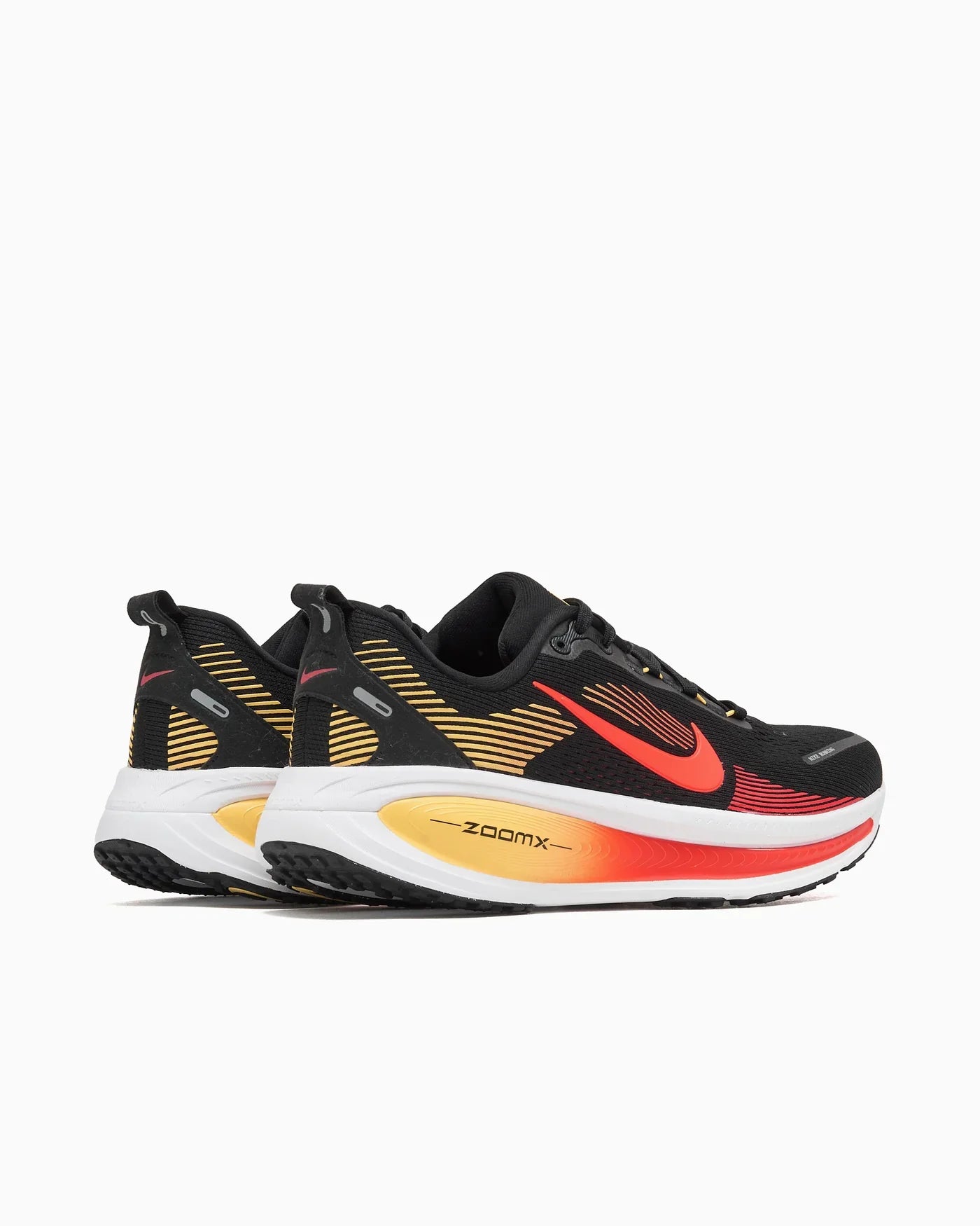 Nike Vomero 18 Noir Cramoisi Topaze Doré