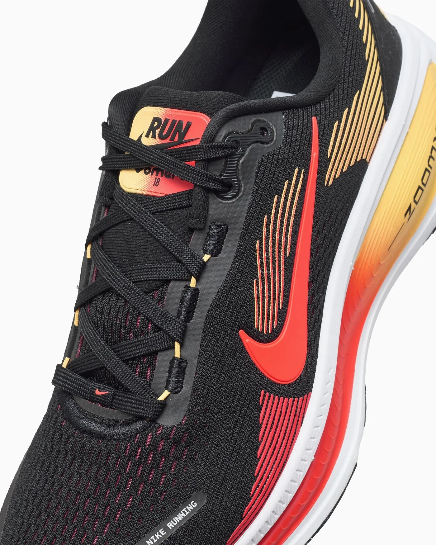 Nike Vomero 18 Noir Cramoisi Topaze Doré