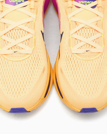 Nike Vomero 18 citron pulse orange laser