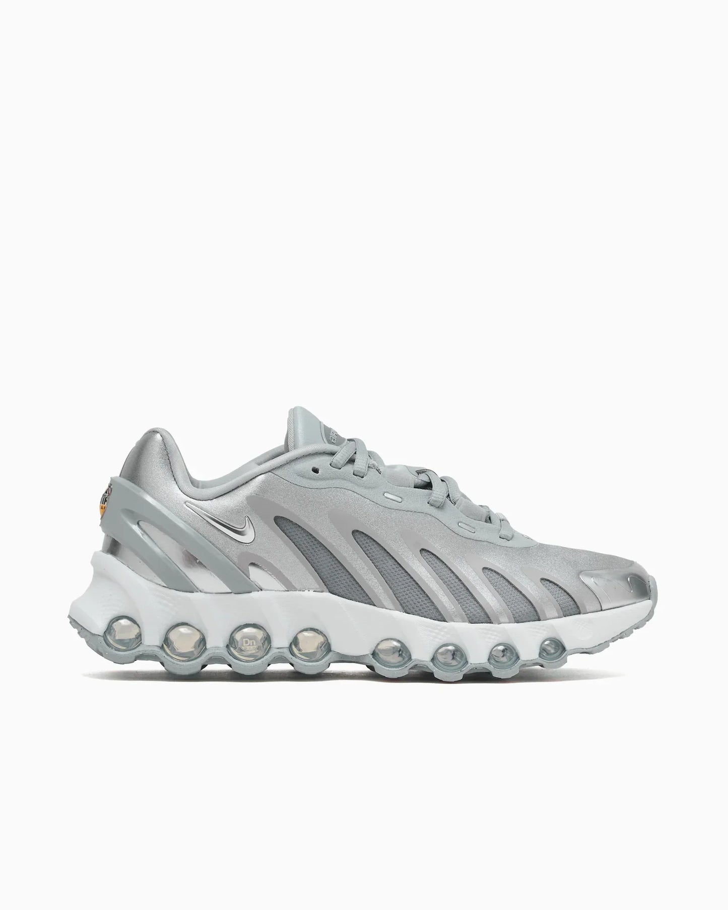Nike Air Max DN8 Gris Loup Métallisé Argenté (Femme)
