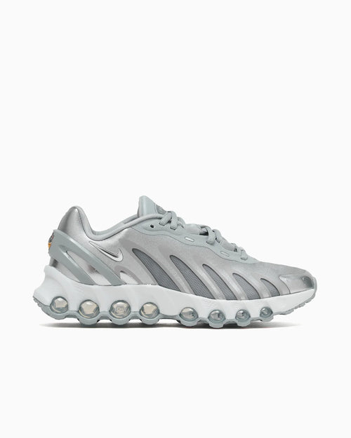 Nike Air Max DN8 Gris Loup Métallisé Argenté (Femme)