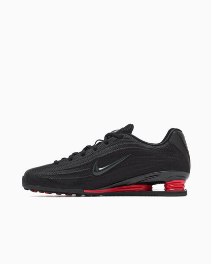 Nike Shox Z noir et rouge