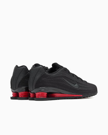 Nike Shox Z noir et rouge