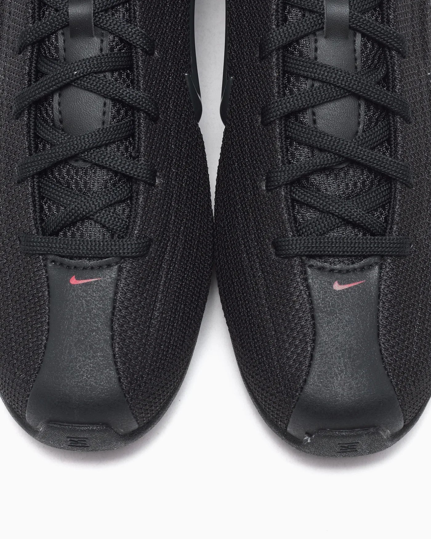 Nike Shox Z noir et rouge