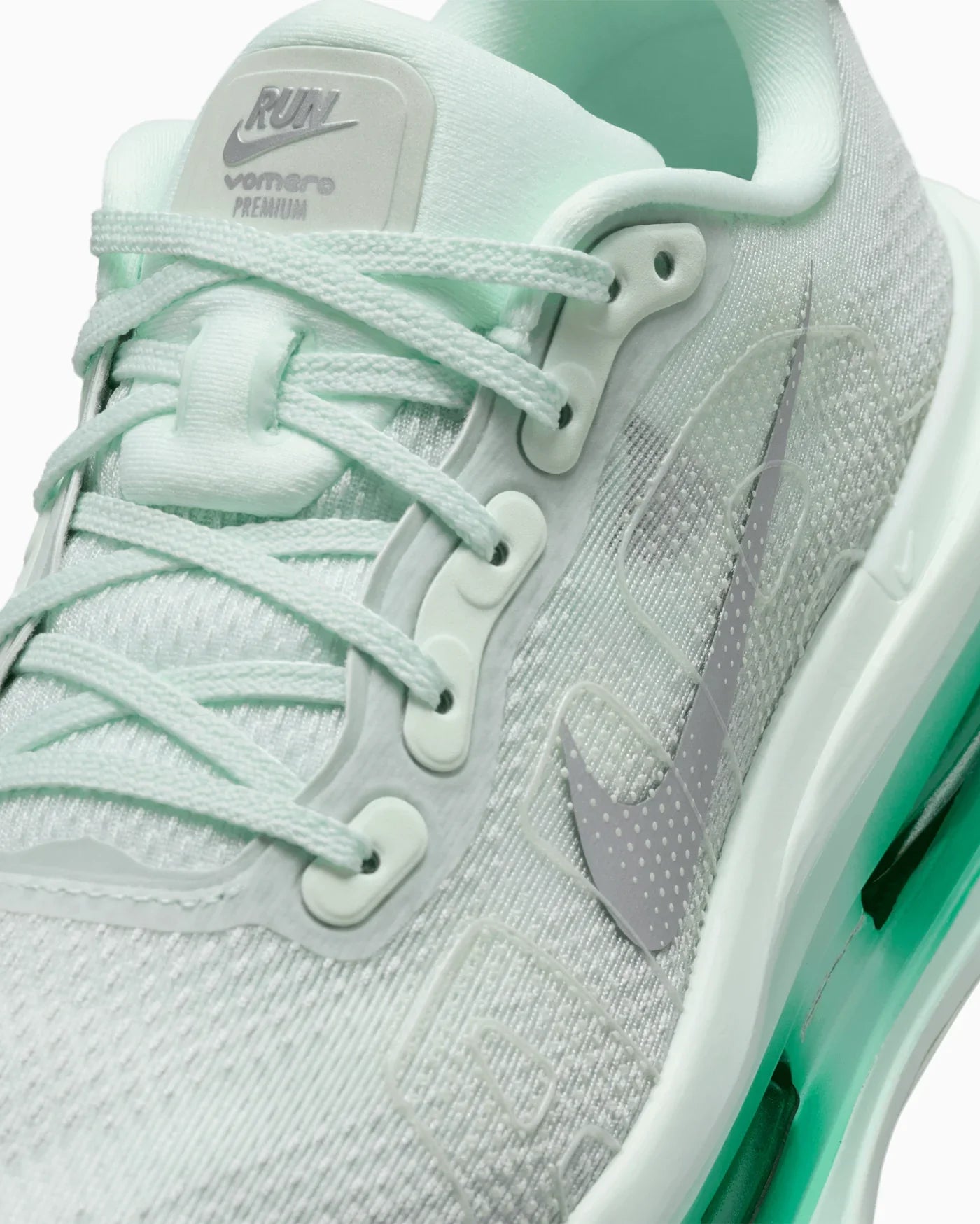 Nike Vomero Premium Barely Green (Femme)