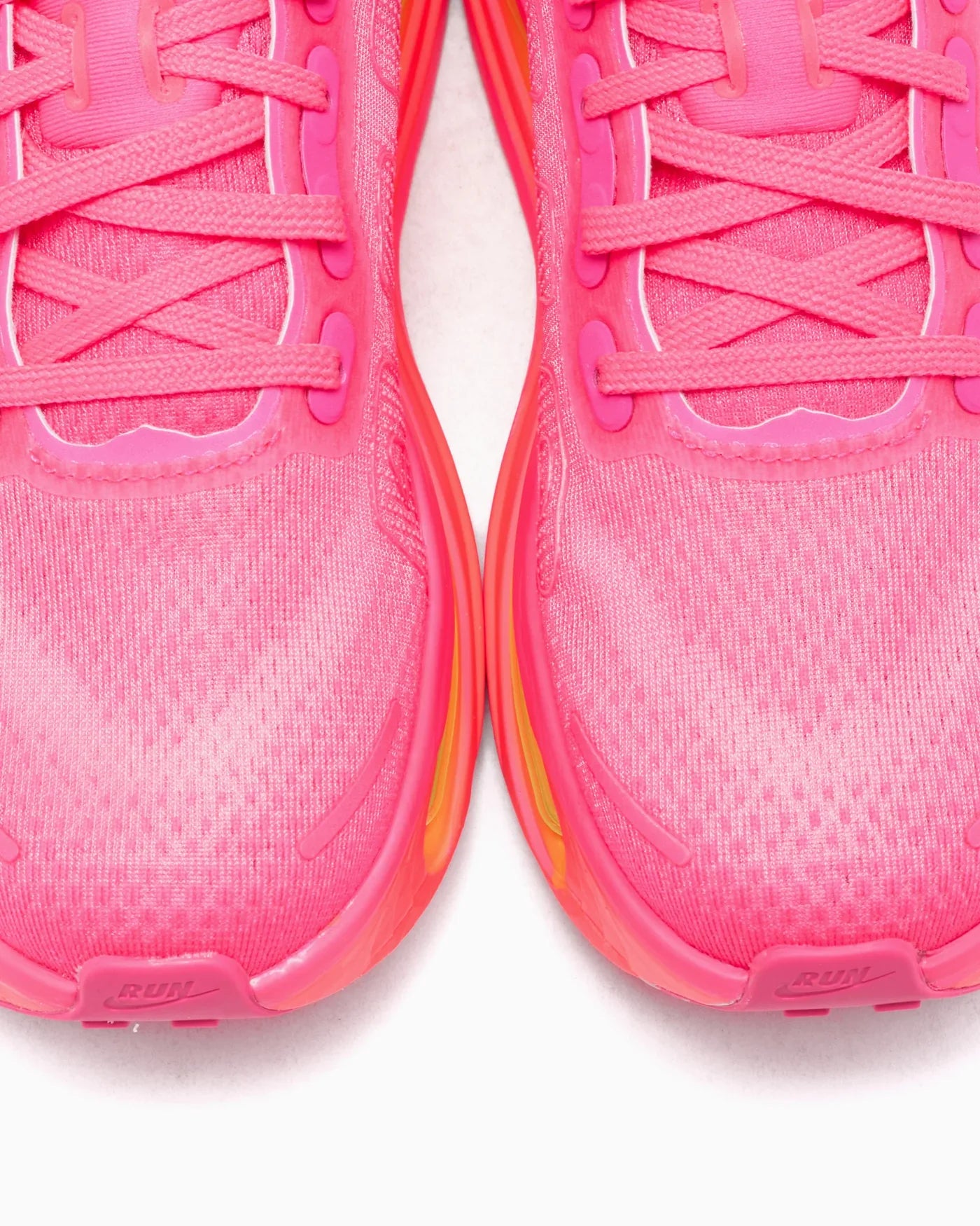 Nike Vomero Premium Hyper Pink (Femme)